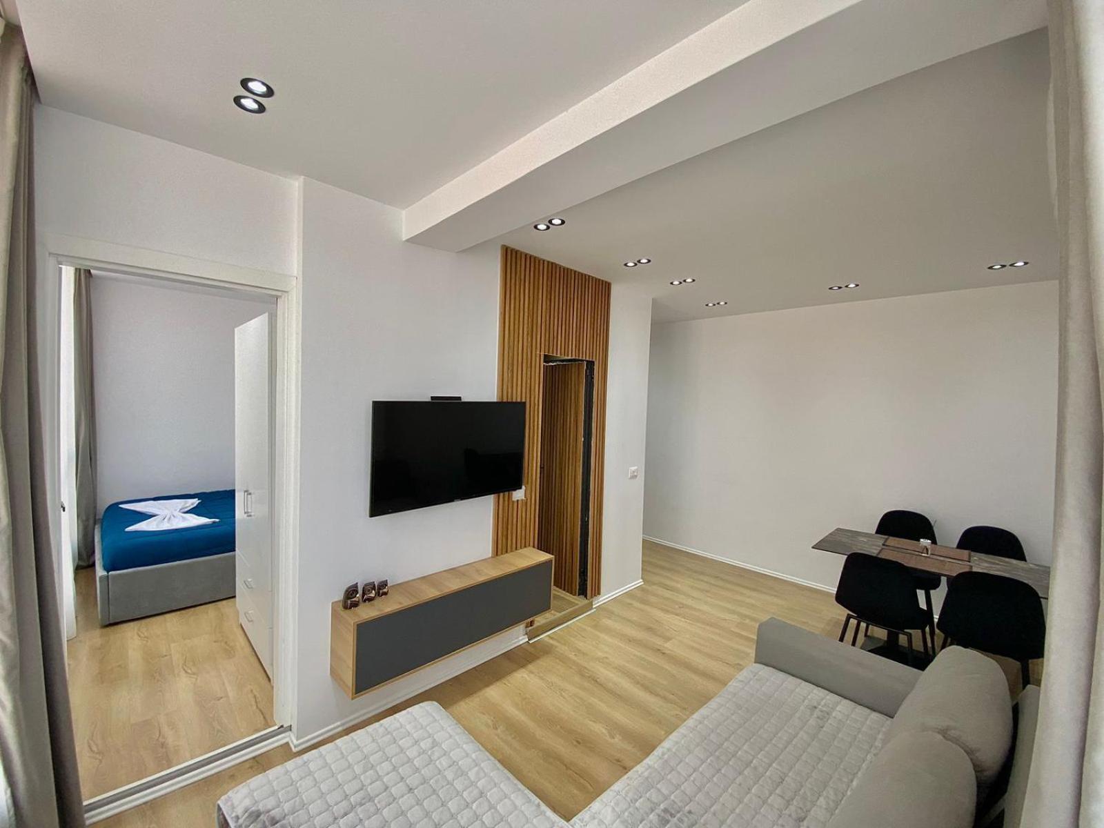 Mara Central Apartment 3 Τίρανα Εξωτερικό φωτογραφία